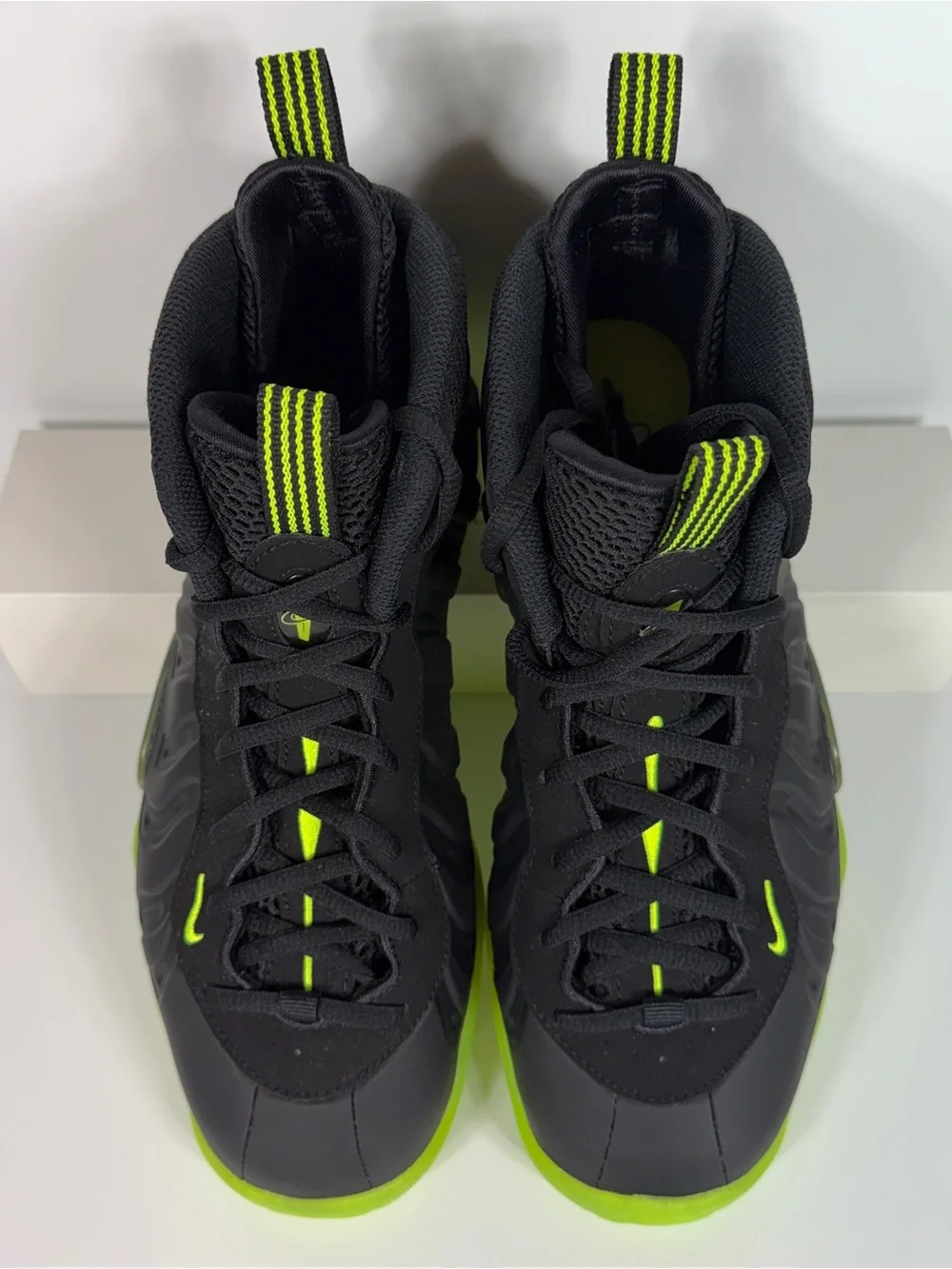 NIKE LITTLE POSITE ONE GS BLACK VOLT FOAMPOSITE KIDS SHOES SIZE 7Y NEON GREEN